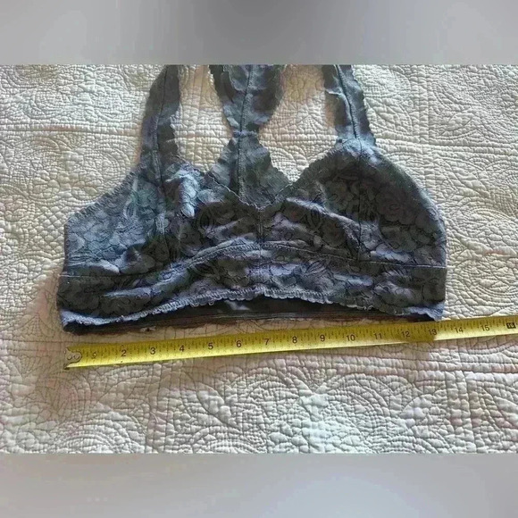 Free People Charcoal Gray Lace Bralette Medium, Racerback Style Intimately - Picture 4 of 12